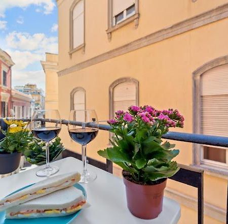 Hometolove Marina Cagliari Exteriör bild